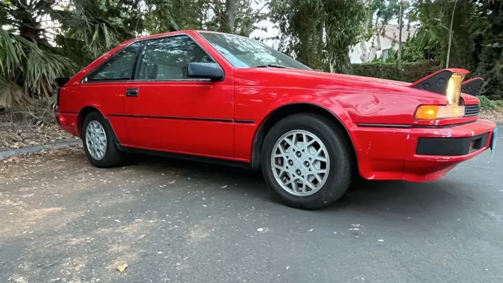 Nissan 200