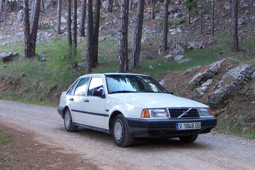 Volvo 440 